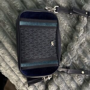 Micheal Kors Blue Cross Body Bag